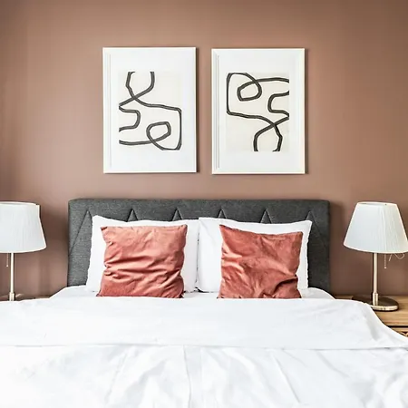 Chic Flat With Location In Sisli Istambul